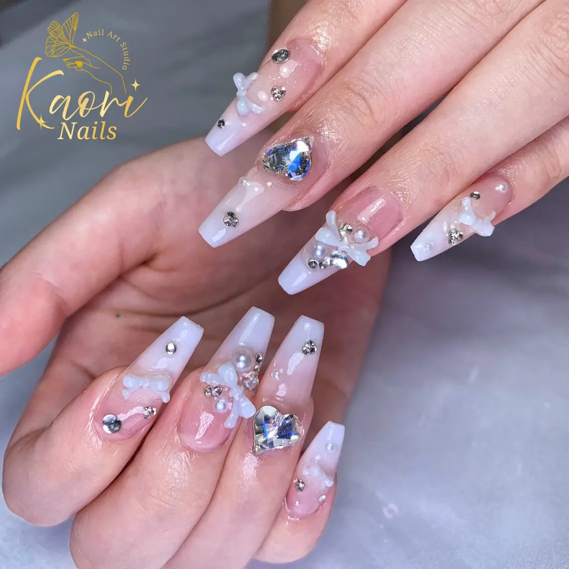 ネイル フットネイル フレンチネイル ガーリー ハート キラキラネイル ハンドネイル ゆみ YUMIのネイルデザイン