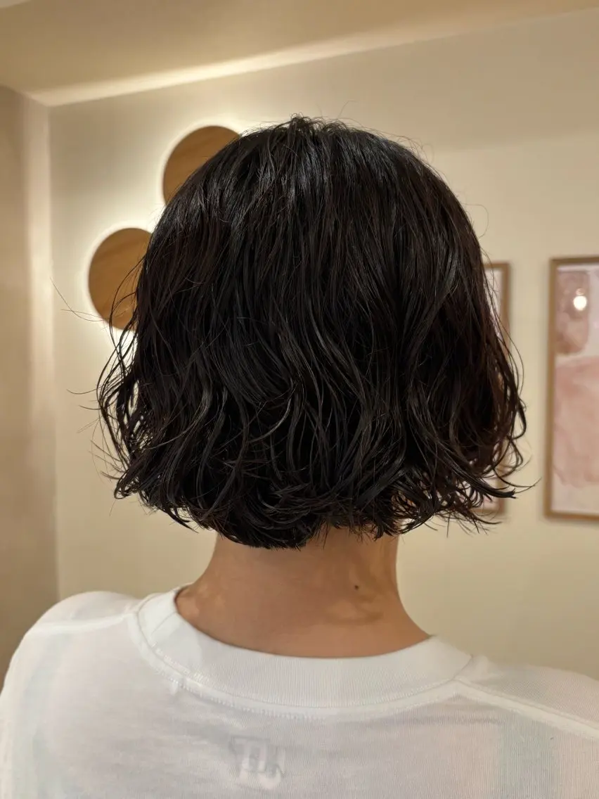 ミディアム パーマ ミディアムパーマ ボブ カット パーマ シンバ ヒナノ/髪質 改善/レイヤーカットのヘアスタイル