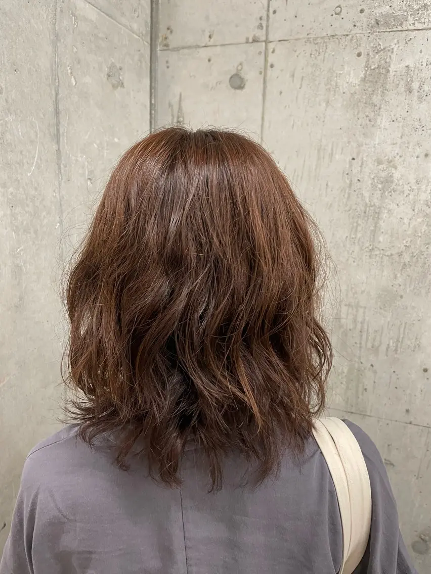 ミディアム パーマ HEARTS 神保町 meguのヘアスタイル