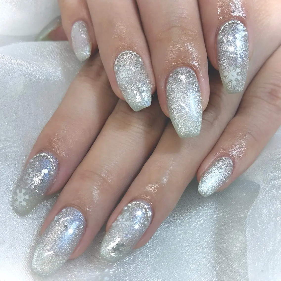 ネイル ハンドネイル Nailist. emiのネイルデザイン
