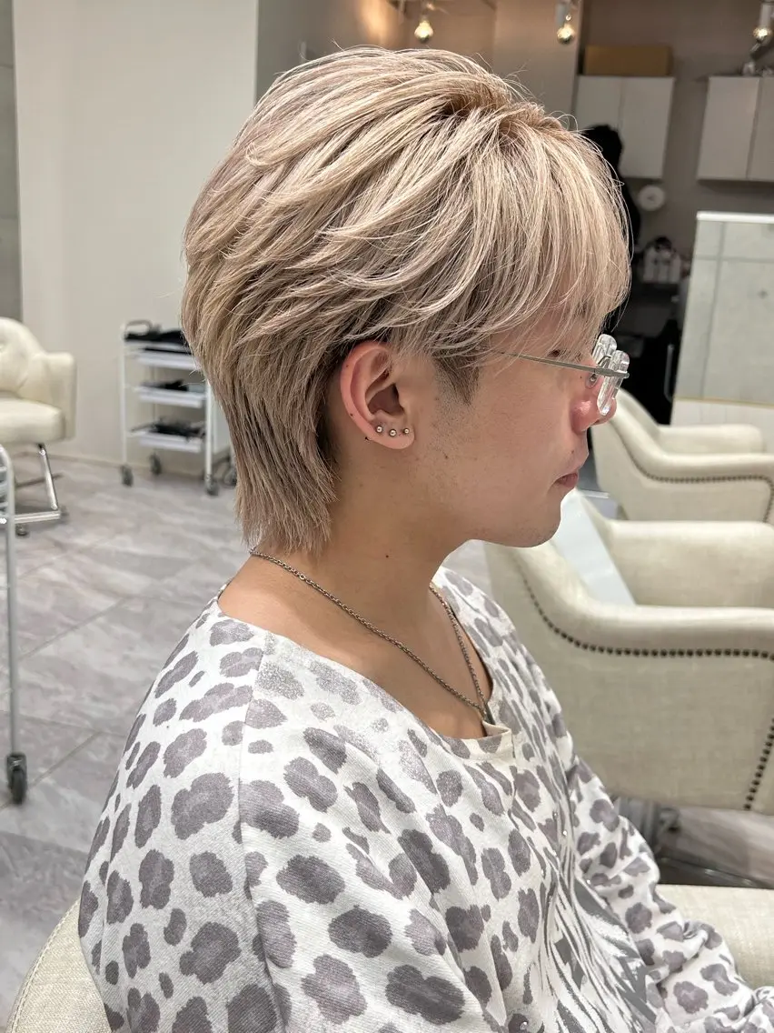 ミディアム カラー パーマ メンズ 岩城 滉成のヘアスタイル