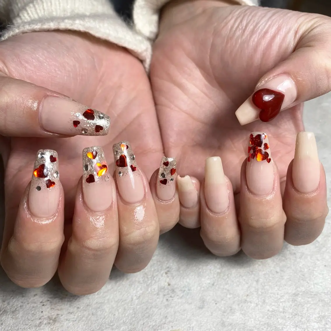 ネイル ハート バレンタイン 冬ネイル クリスマス nailroom Anmie.のネイルデザイン