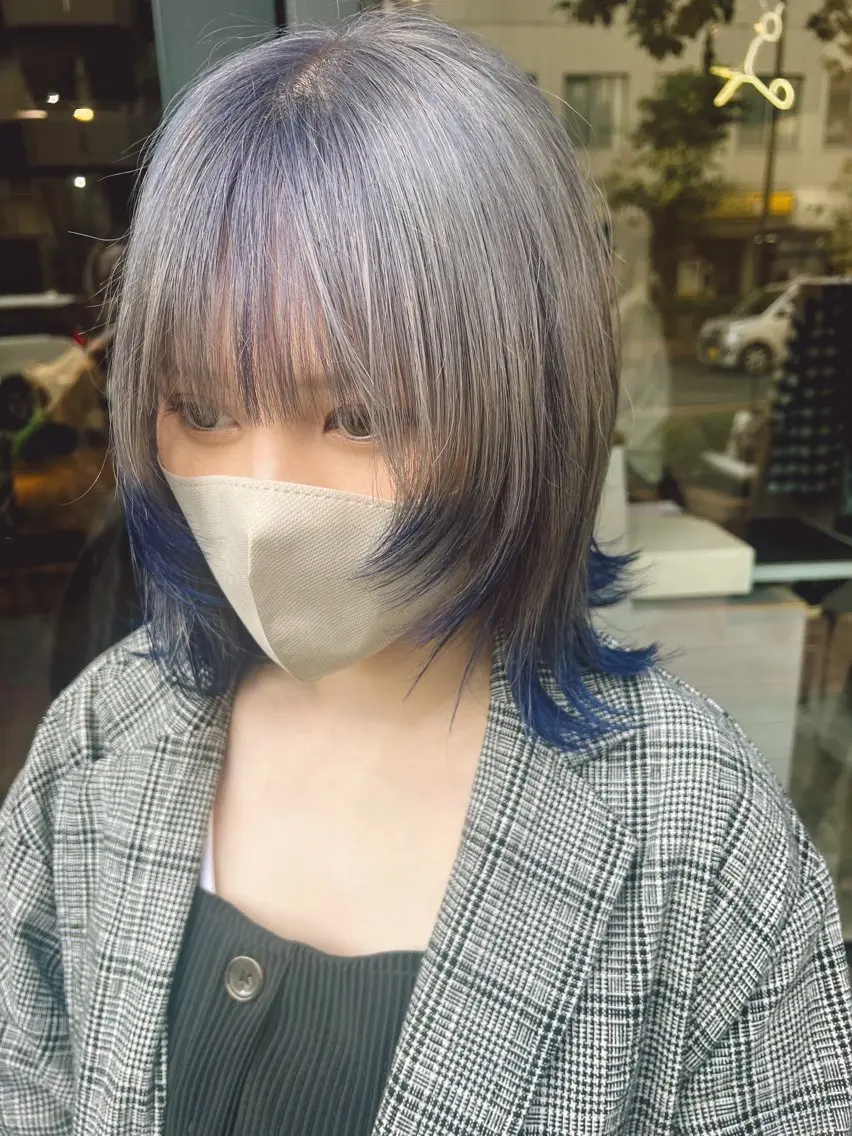 ミディアム ウルフカット 🌈ケアブリーチ🌈 おぐまなつきのヘアスタイル
