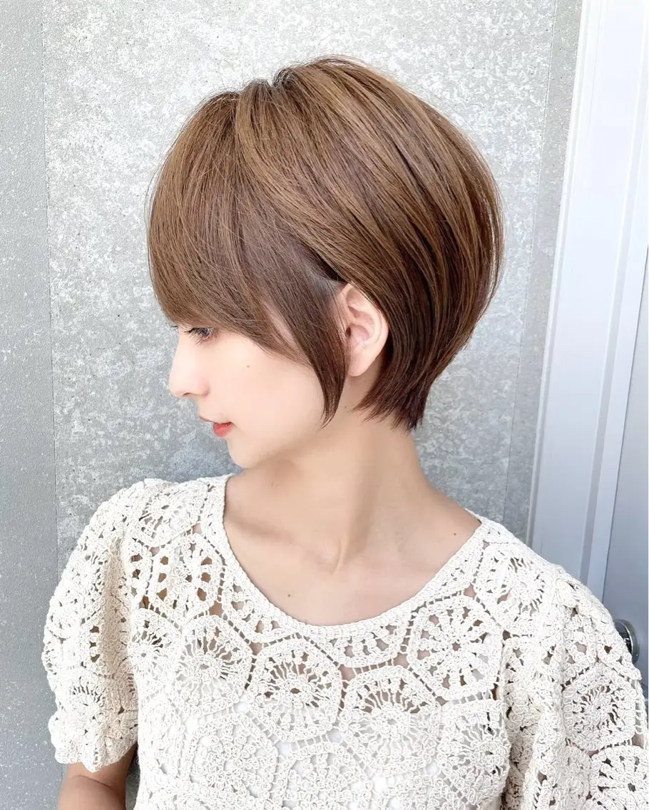 ショート カラー パーマ 🍏レイヤーカット/ ブリーチ to-kiのヘアスタイル