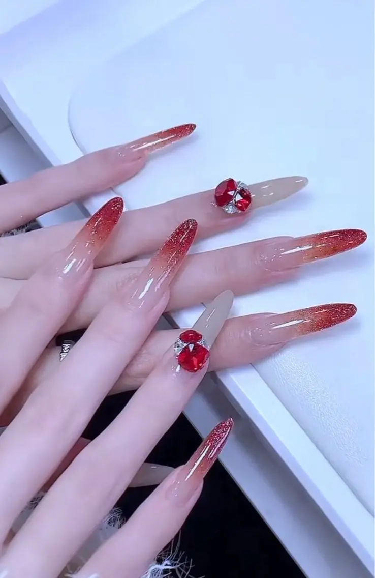 ネイル オーロラネイル ブルー チークネイル 長さ出し フットネイル ハンドネイル Kaki ちゃんのネイルデザイン