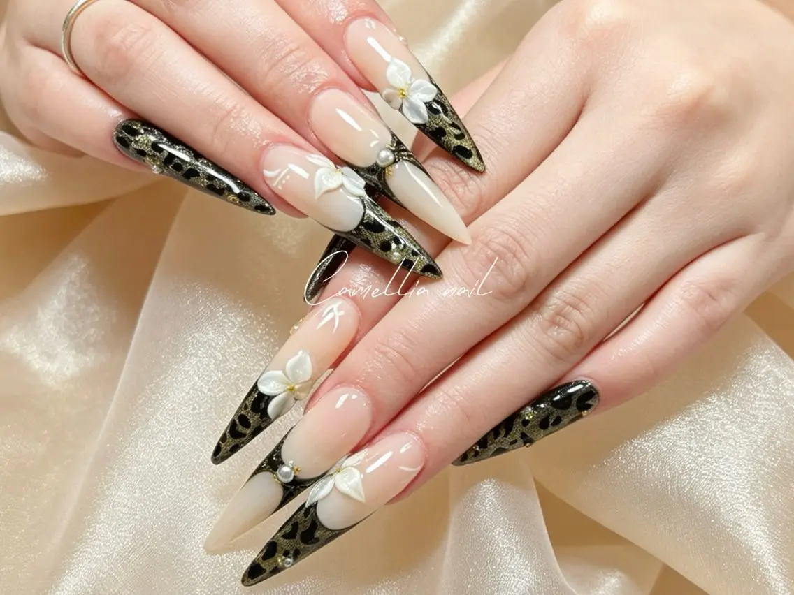 ネイル Camellia 長さだし& デザインのネイルデザイン