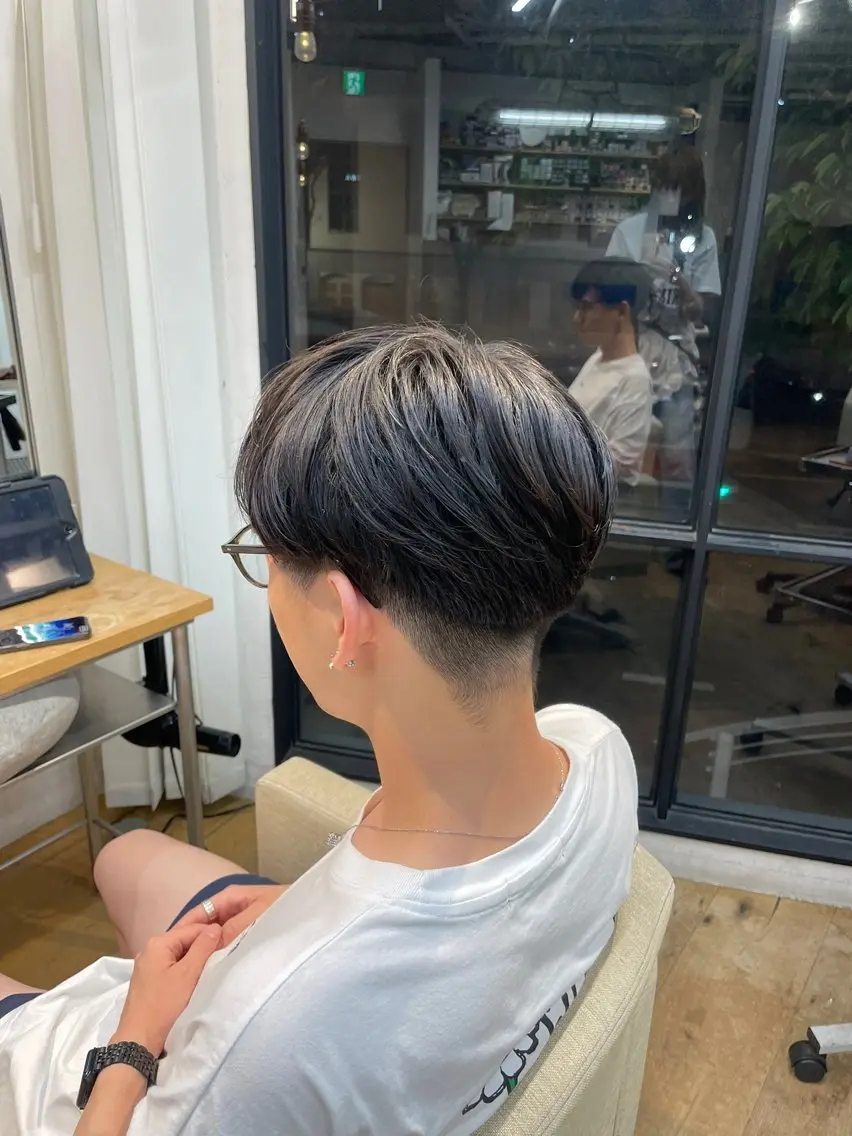 メンズ BELO OSAKA カエデのヘアスタイル