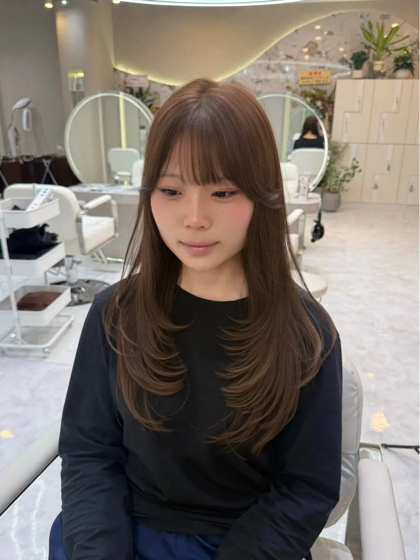 ロング ヘアカラー Hinane ❤︎のヘアスタイル