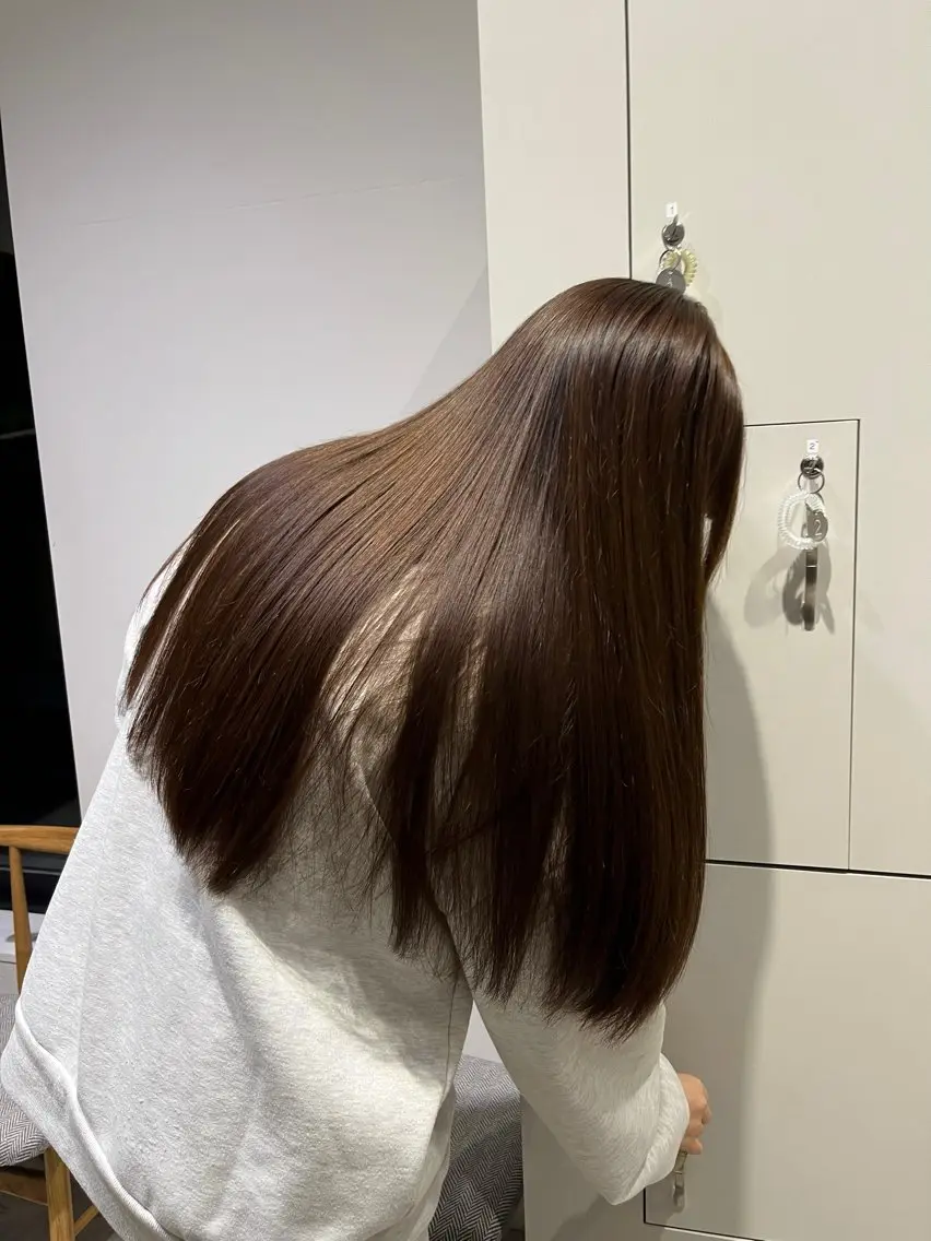 【5月🌧️人気No.1メニュー🌟】地毛風ストレートの写真
