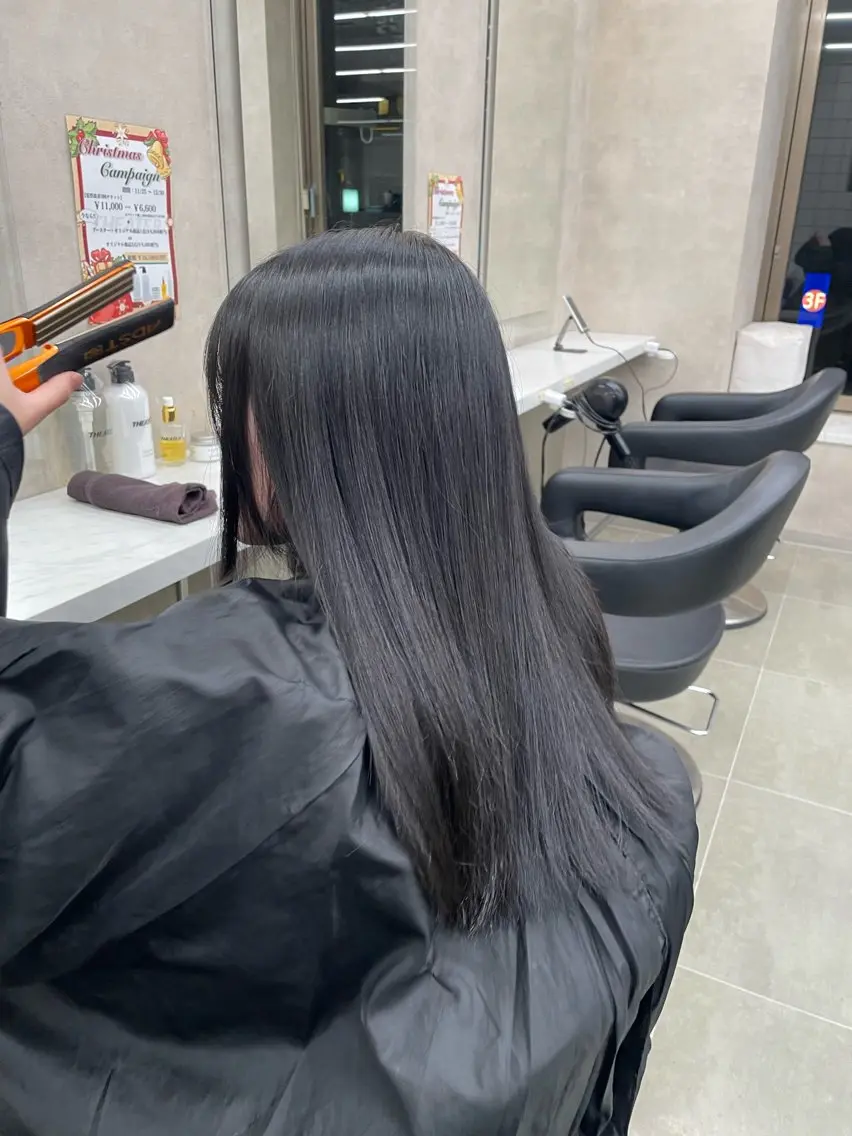 ロング カラー カット ヘアカラー トリートメント 🖤暗髪グレージュ |透明感カラー ゆりのヘアスタイル