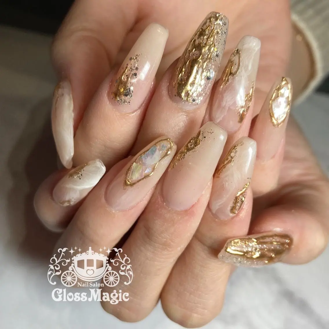 ネイル 持ち込み ニュアンスネイル あ きのネイルデザイン