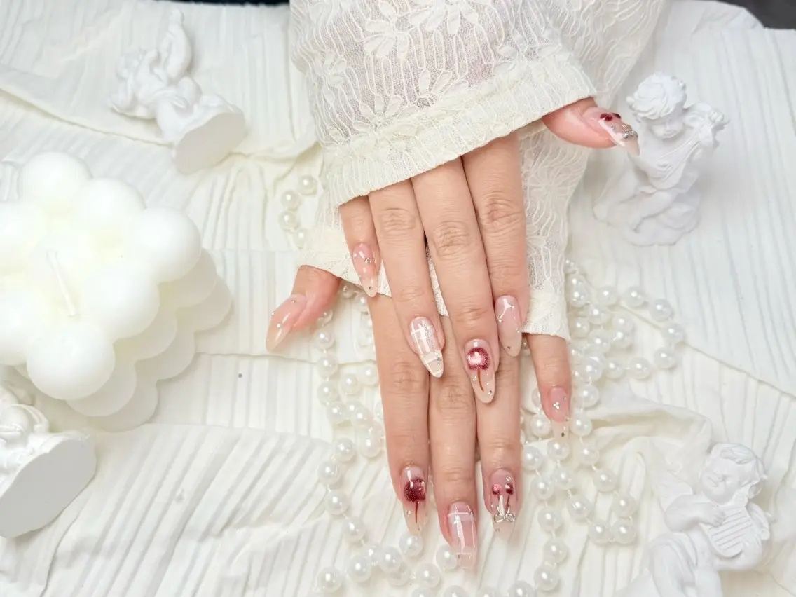 ネイル アートネイル フットネイル ジェルネイル ハート マグネットネイル babarla Nailのネイルデザイン