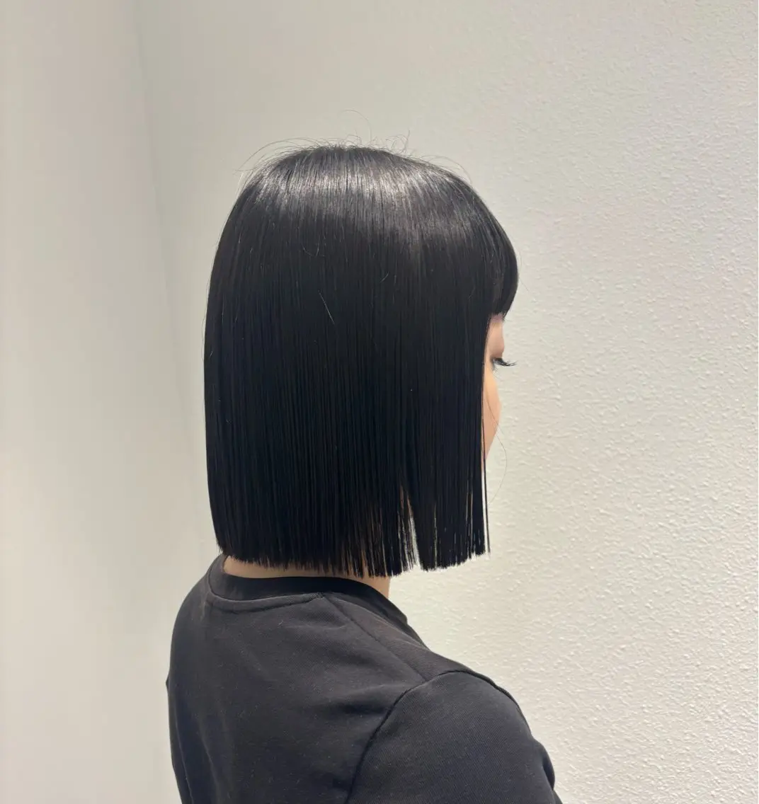 ミディアム 切りっぱなしボブ ボブ 艶カラー/アレンジ 💟すなおのヘアスタイル