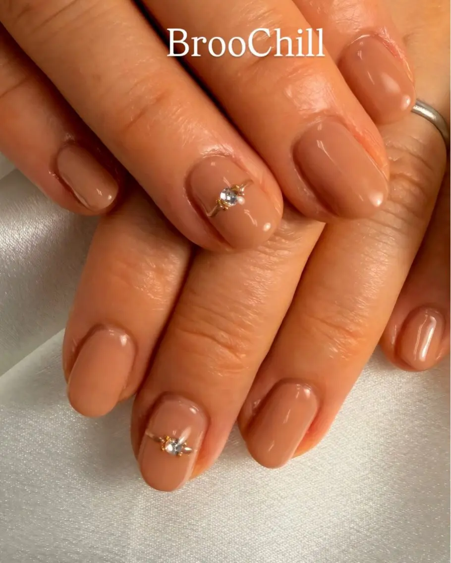 ネイル アートネイル ワンカラーネイル ハンドネイル nail salon BrooChillのネイルデザイン
