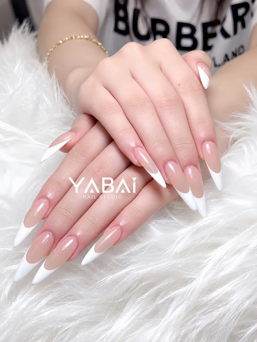 ネイル フレンチネイル ロングネイル ピンク シンプルネイル YABAI NailStudioのネイルデザイン