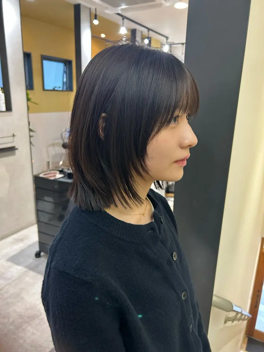 ミディアム ミディアムレイヤー レイヤーカット カット トリートメント hub hair レイヤー/透明感のヘアスタイル