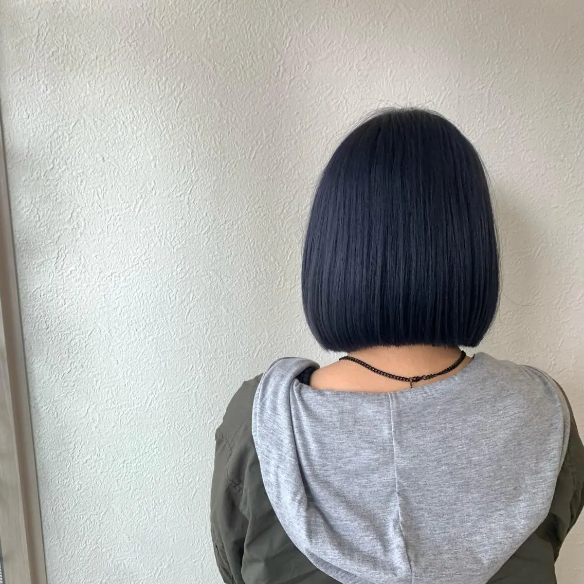 ミディアム ハッシュ・ウルフ🐺 小顔レイヤー松山直史のヘアスタイル