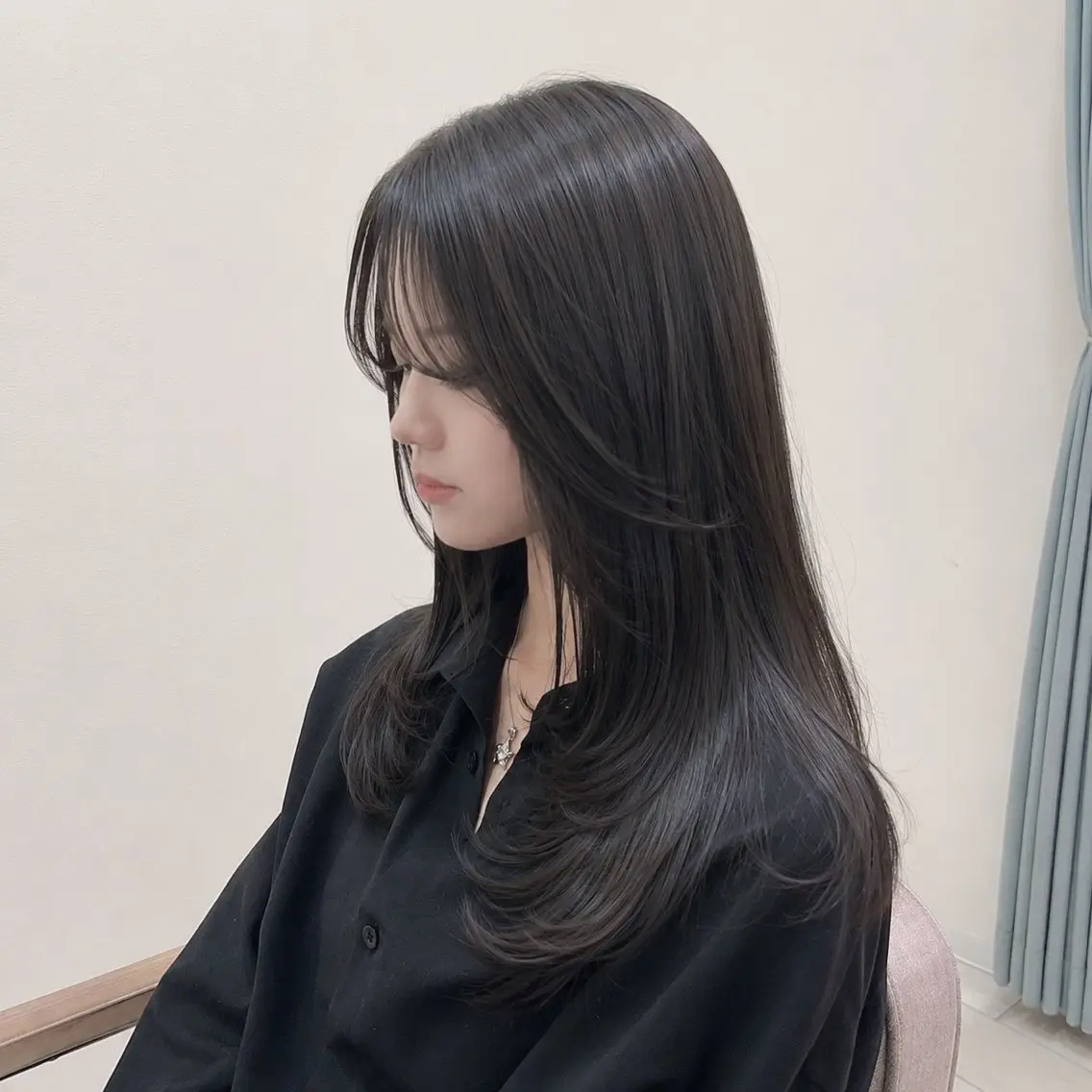 ロング カラー オリーブグレー レイヤーカット 広島本通り ボブ/レイヤー/石井のヘアスタイル