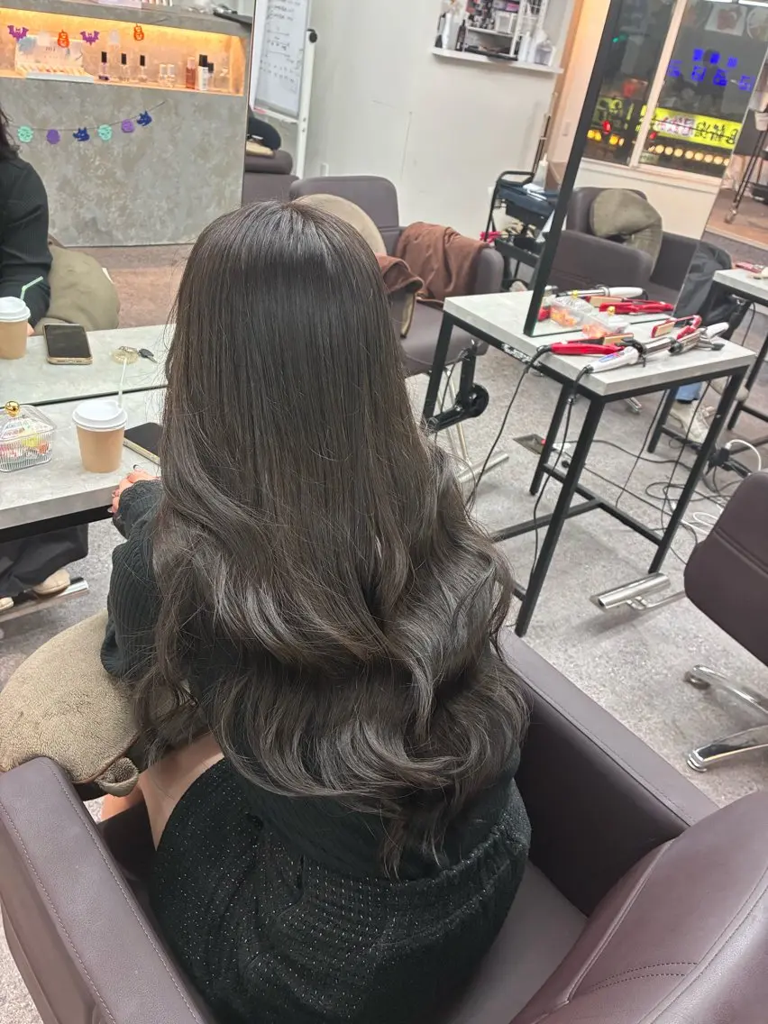 【かわいいヘアカラーでしっとり髪質‪🧏🏻‍♀️💞‬】カラー＋トリートメントの写真