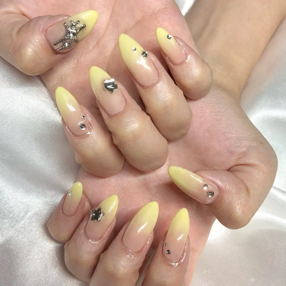 ネイル ハンドネイル Nail ヌシん家 AKANEのネイルデザイン