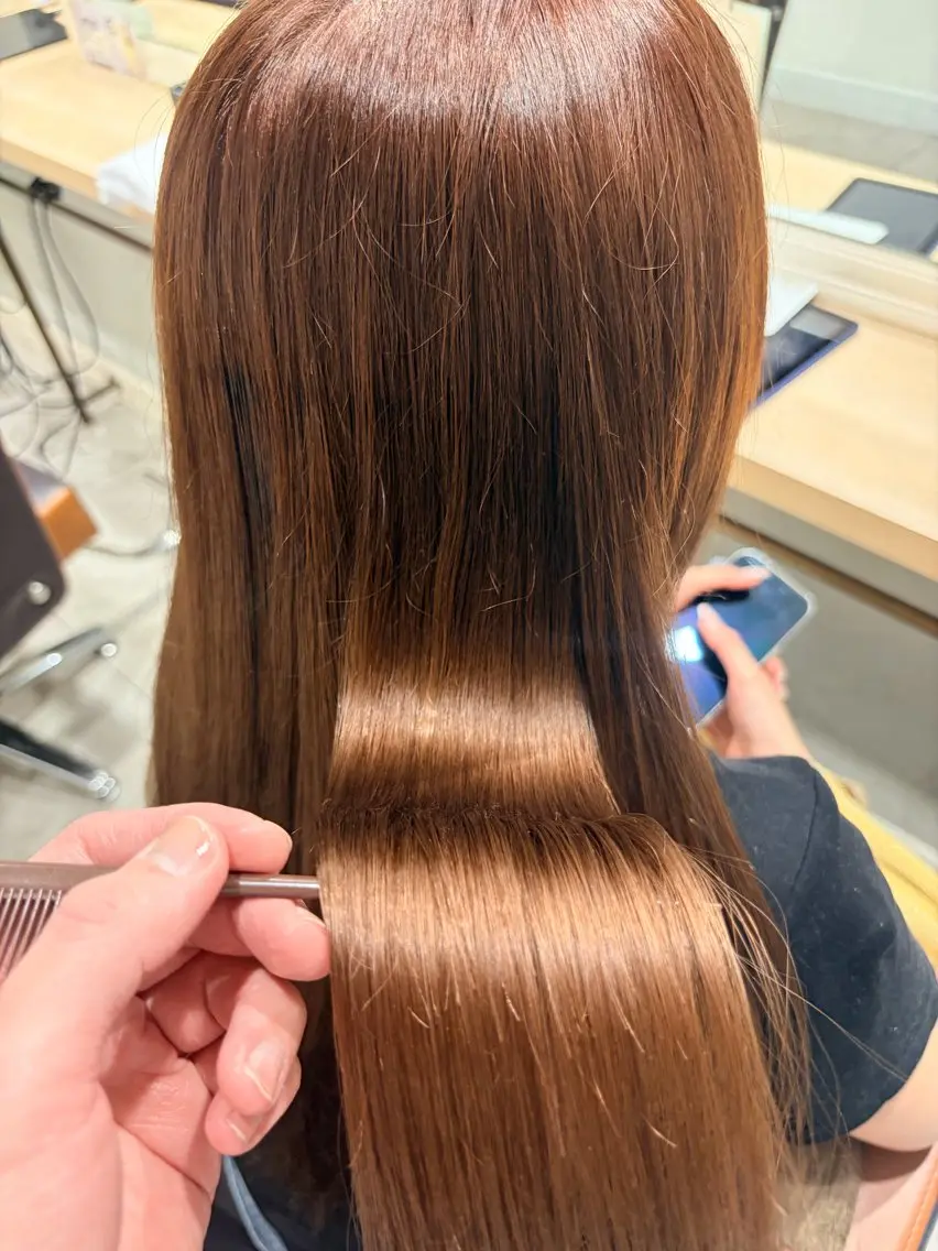 カラー ヘアカラー 茂呂 俊吾のヘアスタイル