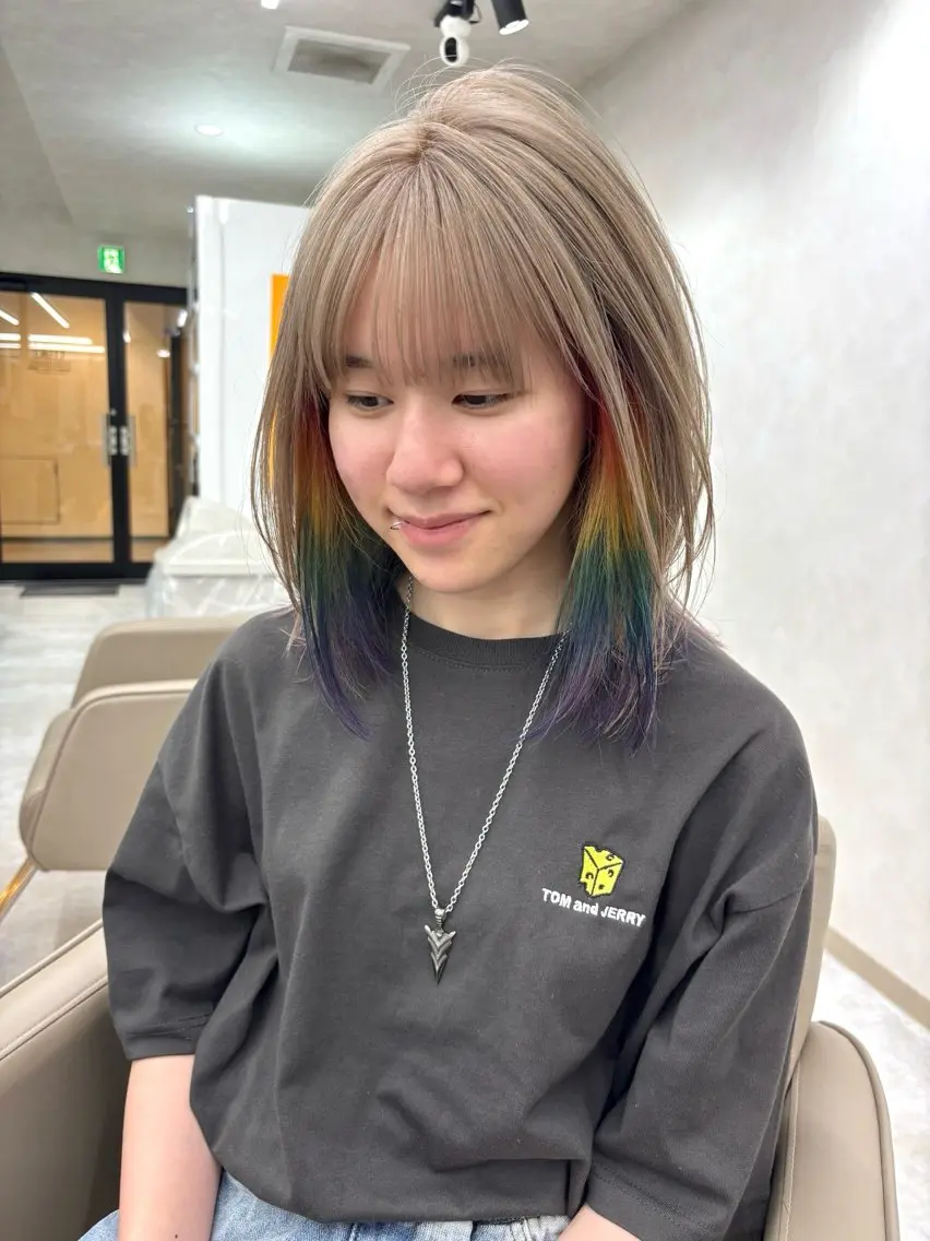 セミロング ヘアカラー トリートメント モテレイヤー💖 ブリーチ/akariのヘアスタイル