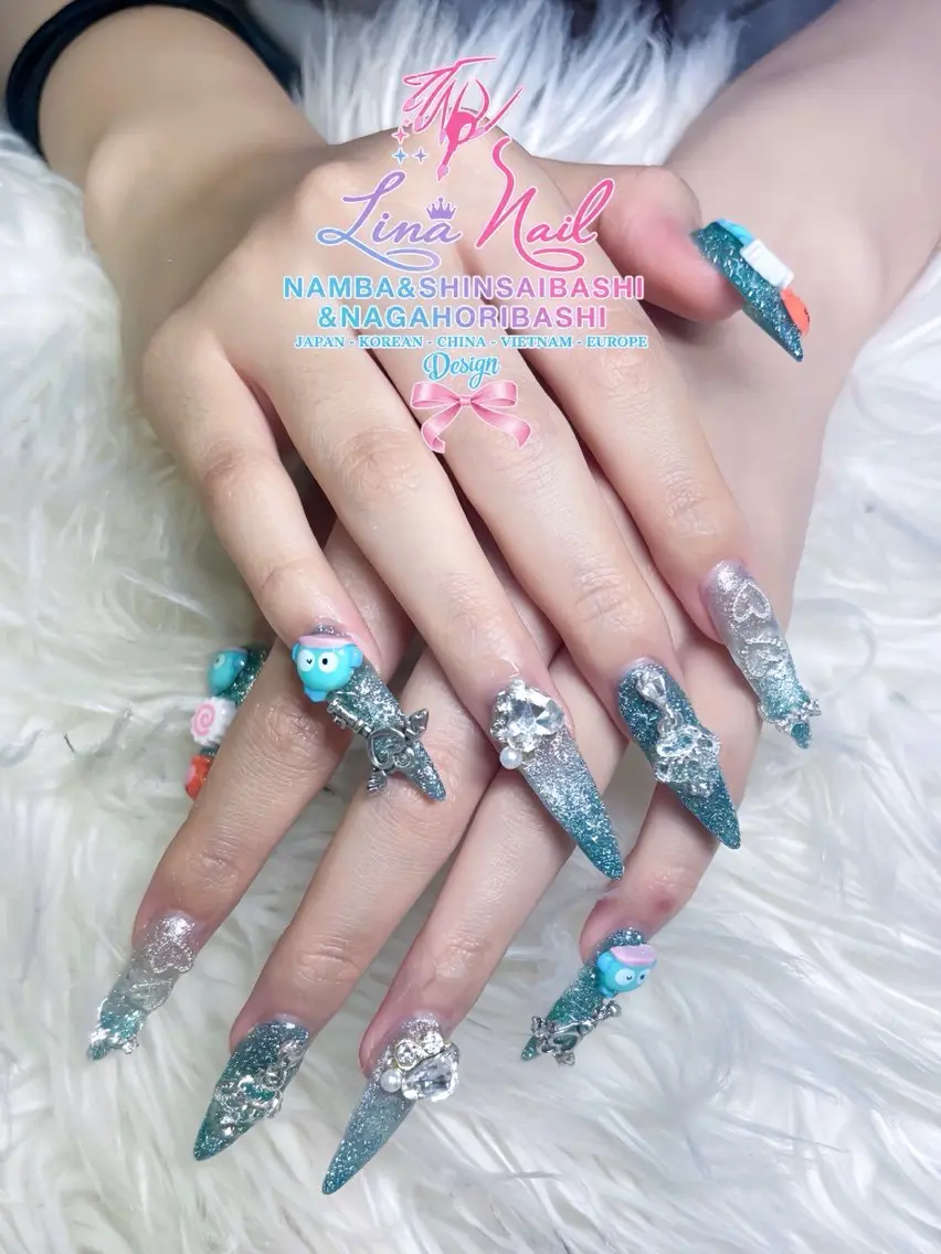 ロング フットネイル Linanail Nambaのネイルデザイン