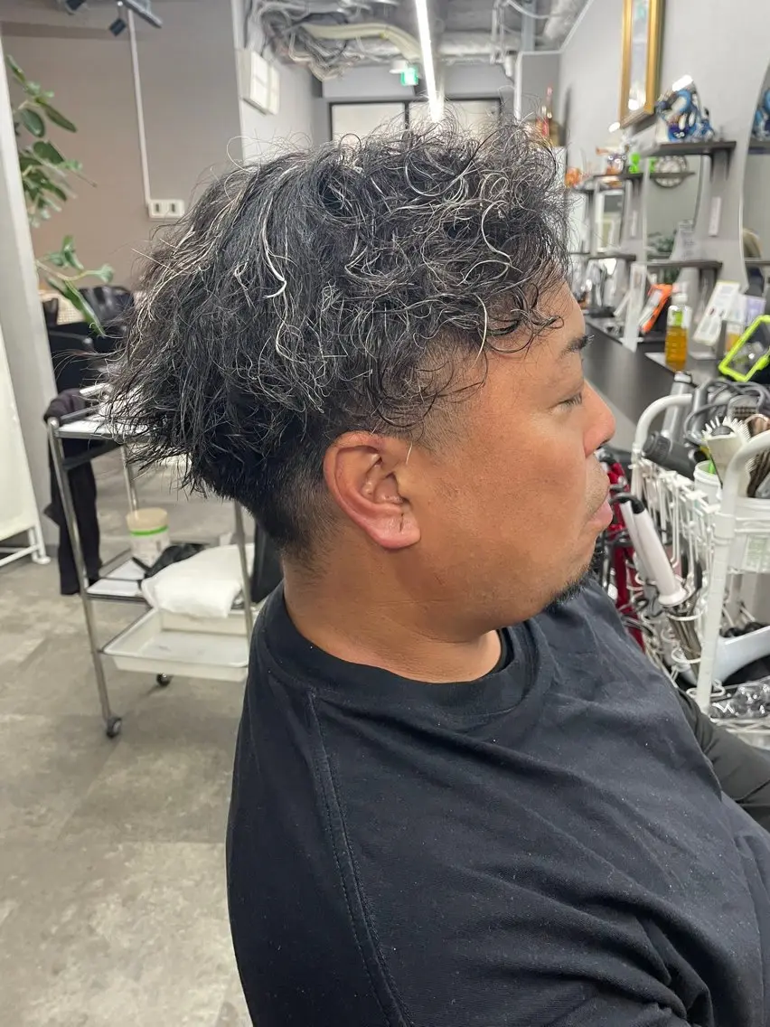ショート カラー パーマ カット ヘアカラー パーマ ヘアセット 🌻ミラクル美容師 🌻✨クッポ✨のヘアスタイル