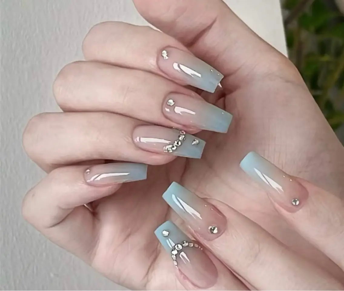 ネイル ハンドネイル H3 Nail Miniのネイルデザイン