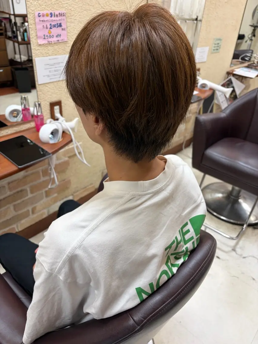 ショート カラー メンズ 奥野 真昊のヘアスタイル