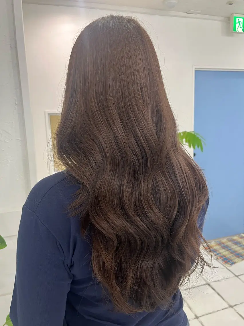 ロング カット ヘアカラー トリートメント 韓国ヘア🇰🇷 fuminaのヘアスタイル