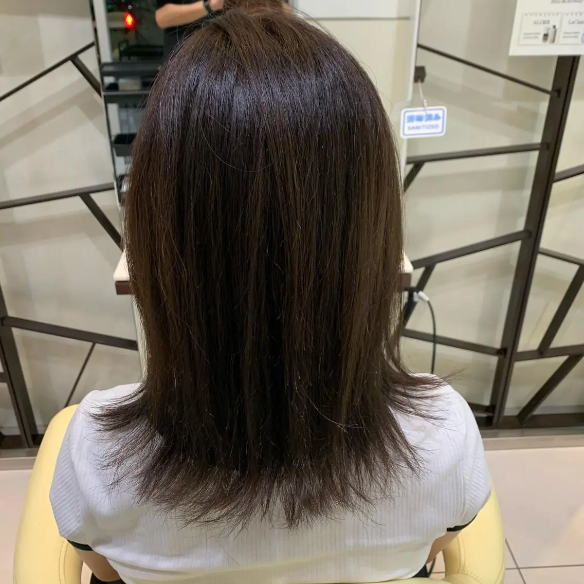 ミディアム カラー グレージュ 🫧髪質改善・美髪 艶髪🫧ニタ シンゴのヘアスタイル