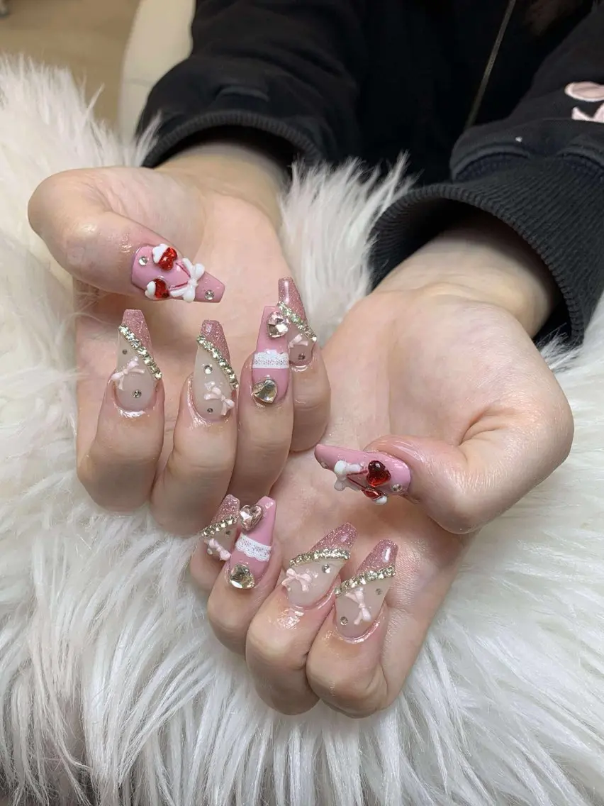 ネイル ハンドネイル ANH NAIL ゴテゴテ専門店💎のネイルデザイン