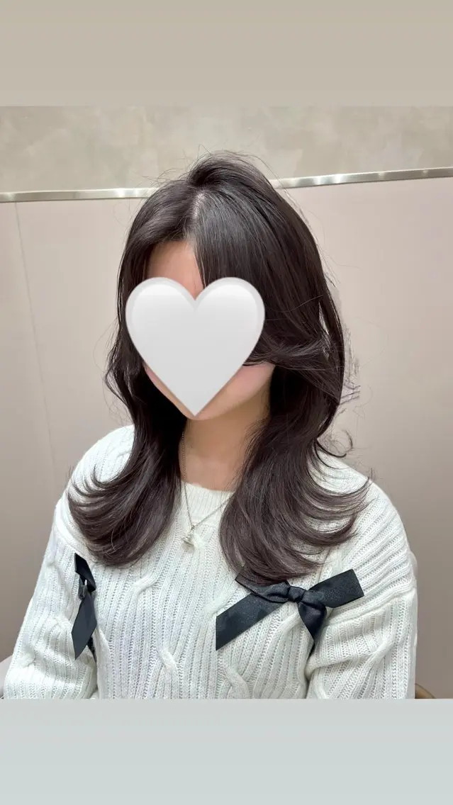 ロング 赤み消し透明感カラー 似合わせ前髪柴田礼空のヘアスタイル