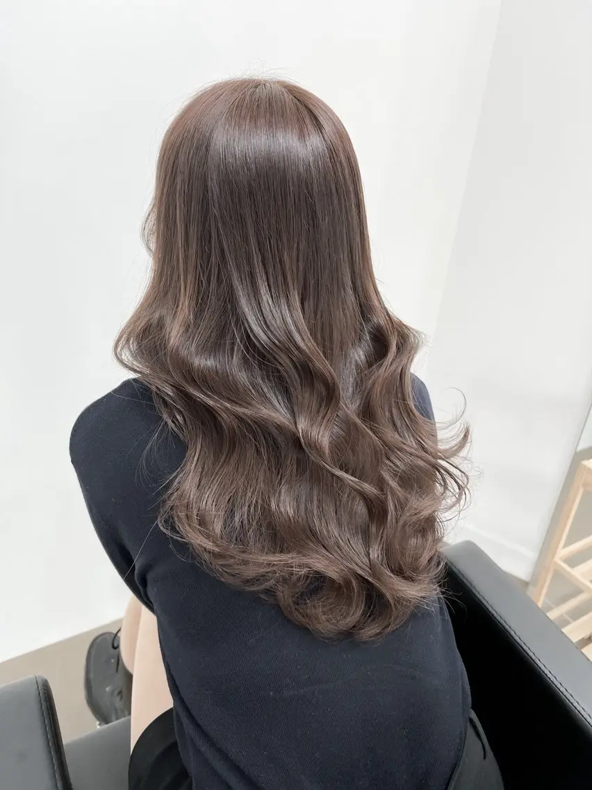 ロング カラー 透明感カラー ダブルカラー 神戸ボブ✂️ ioe三宮/田 伸佳のヘアスタイル