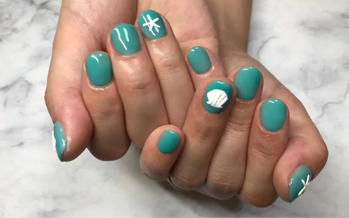 ネイル ハンドネイル Mana‪ ‪·͜· ❤︎‬のネイルデザイン