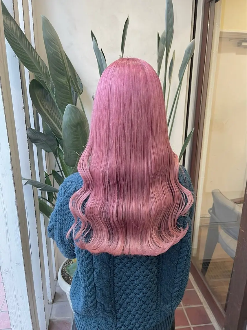 ロング カラー ヘアカラー トリートメント UNBLEACH ブリーチカラーのヘアスタイル