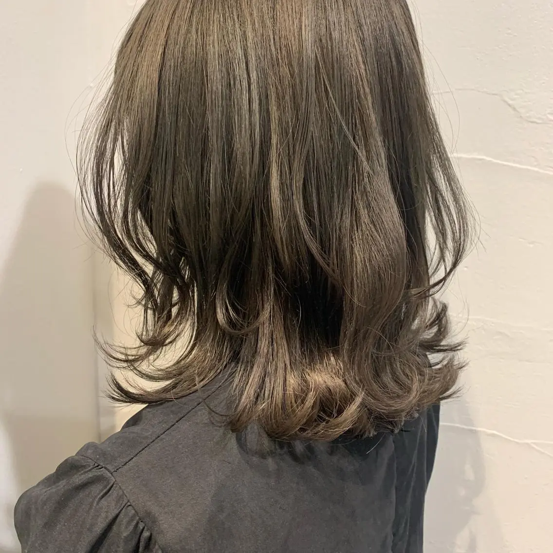 セミロング . AYUKAのヘアスタイル