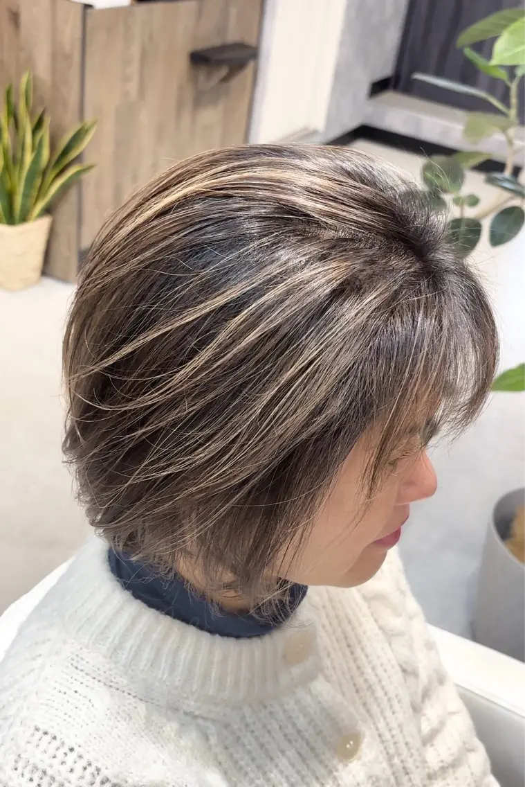 ショート カット ヘアカラー トリートメント en Siena エンシエナのヘアスタイル