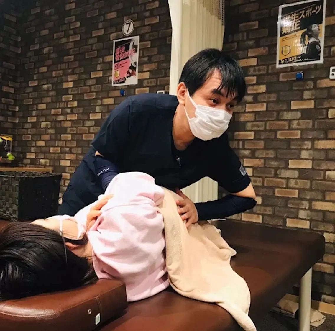 姿勢矯正の写真