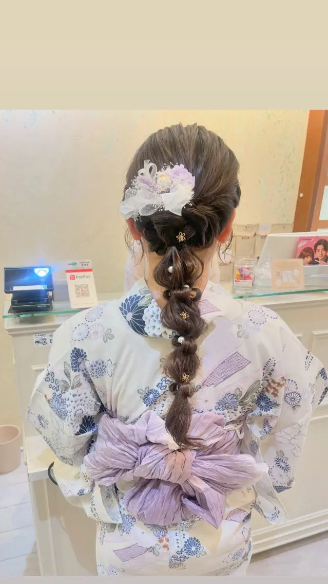 ロング カラー ヘアアレンジ 🧸秋田 百菜🧸のヘアスタイル