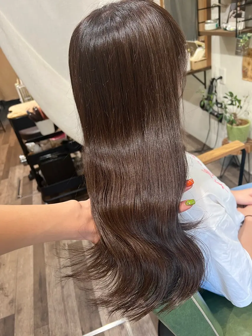 ロング カラー ブラウンカラー チョコレートブラウン カラーパティシエ facce🌼ikoのヘアスタイル