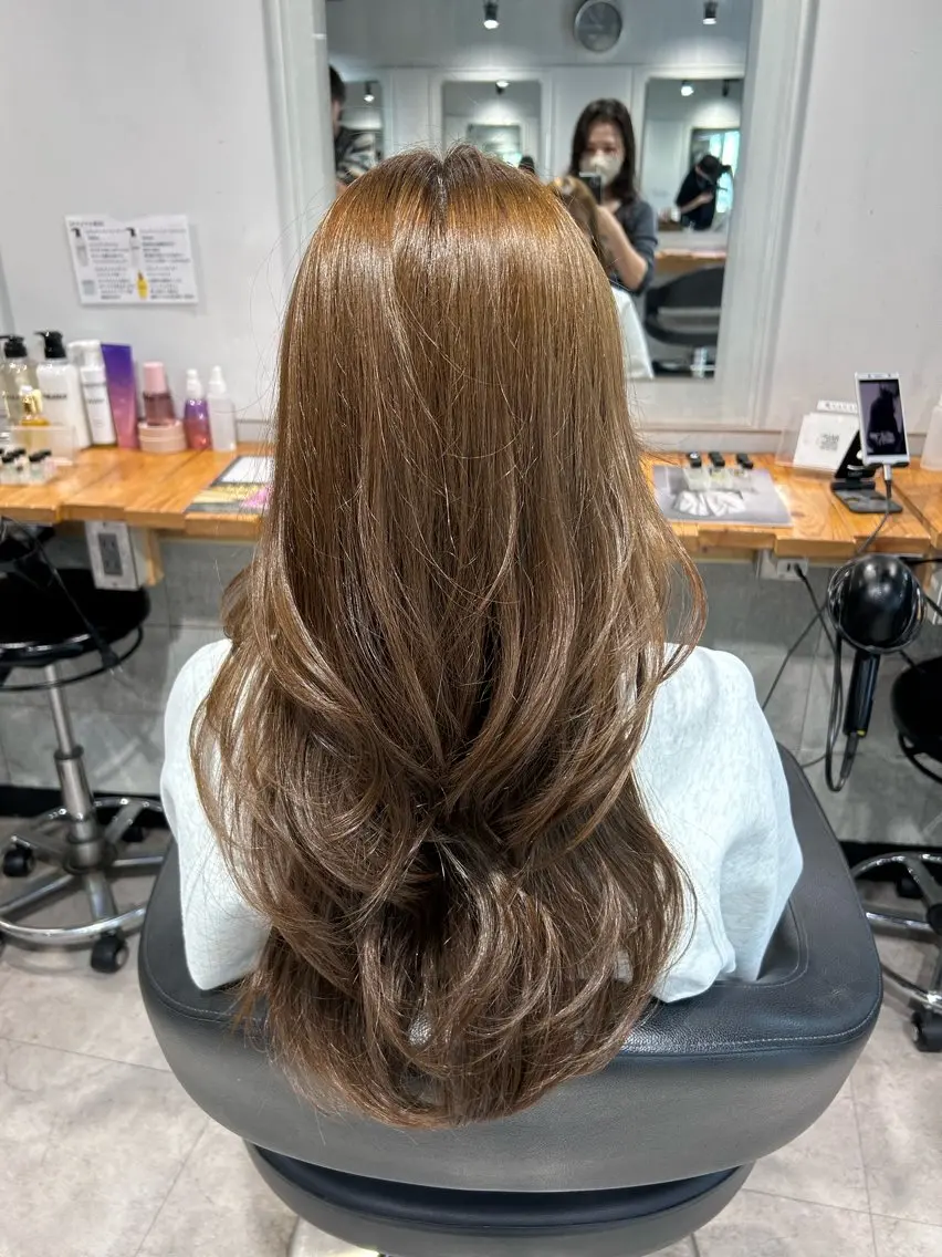ロング 縮毛矯正 ヘアカラー トリートメント ヘッドスパ レイヤーStyle 🪽菜々実のヘアスタイル