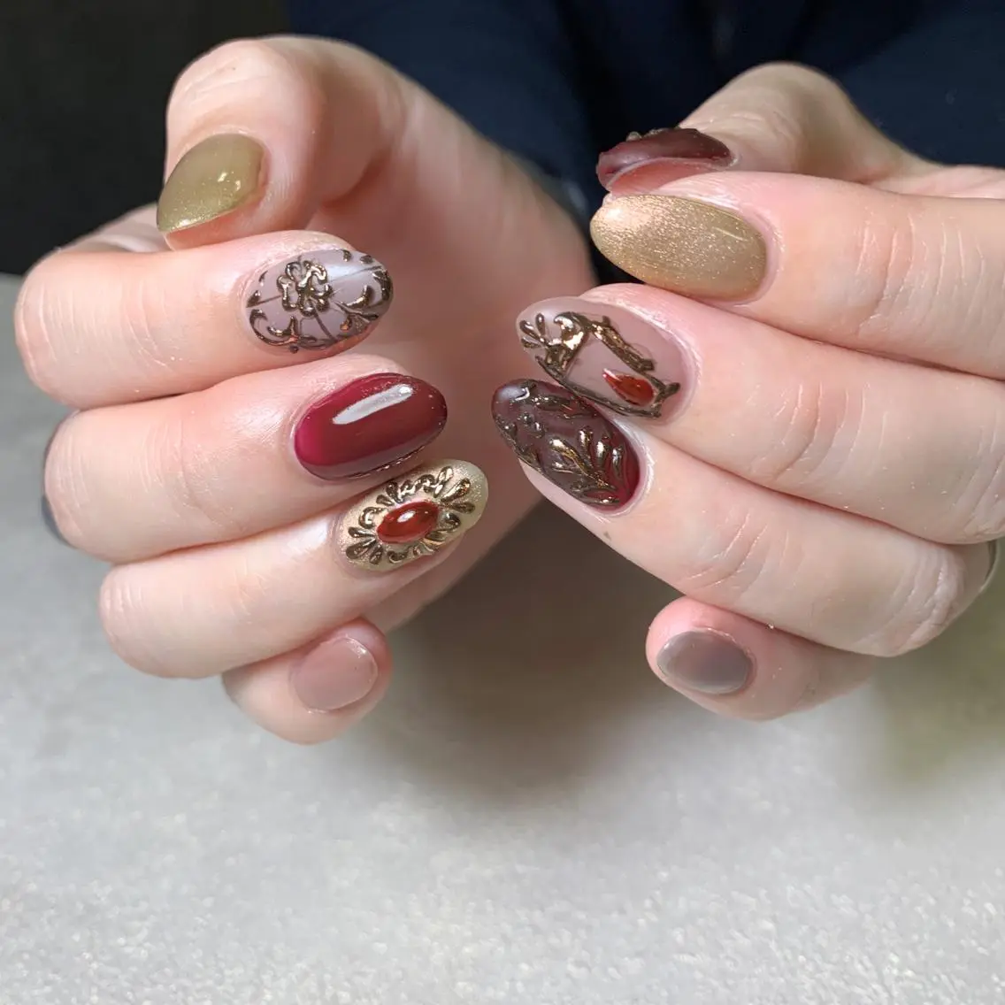 ネイル ハンドネイル FIORITURA aiのネイルデザイン