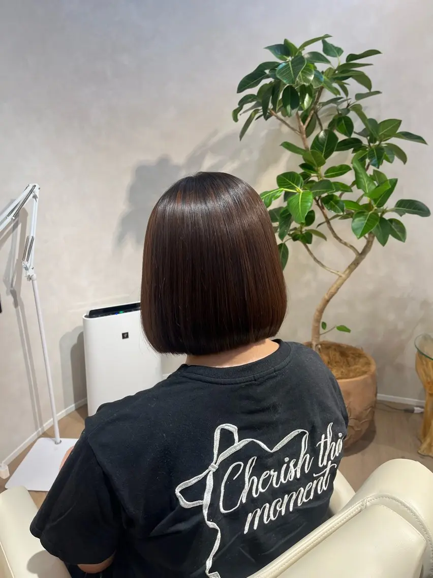 ショート パーマ 縮毛矯正 ストレートパーマ 大西 愛梨のヘアスタイル