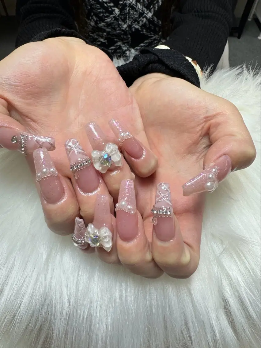 ネイル ハンドネイル 🎀nana🫧 ワンホンネイル🎀のネイルデザイン