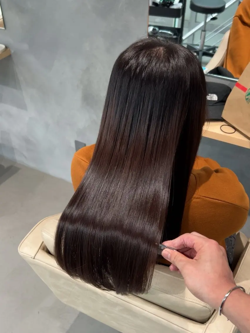 ロング 縮毛矯正 艶カラー美髪縮毛矯正 /髪質改善✨️ユウキのヘアスタイル