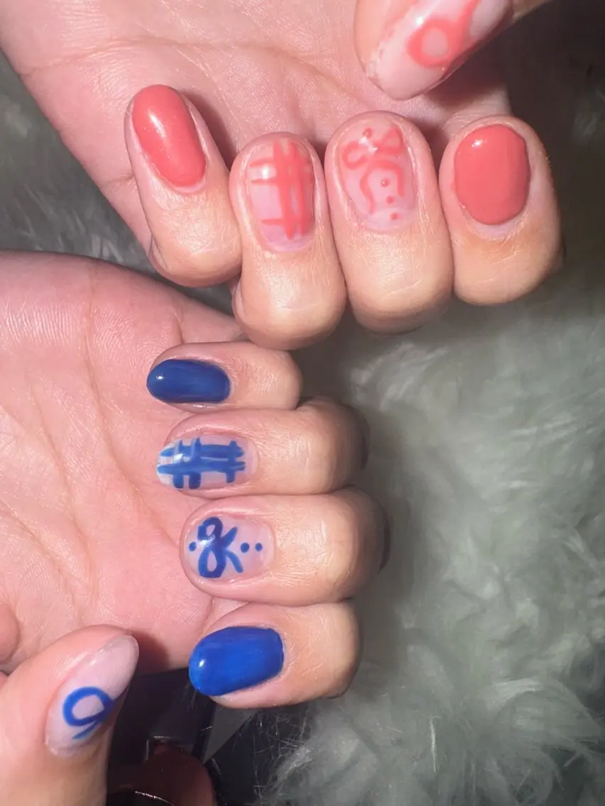 ネイル リボン on nail 尾張旭三郷店のネイルデザイン