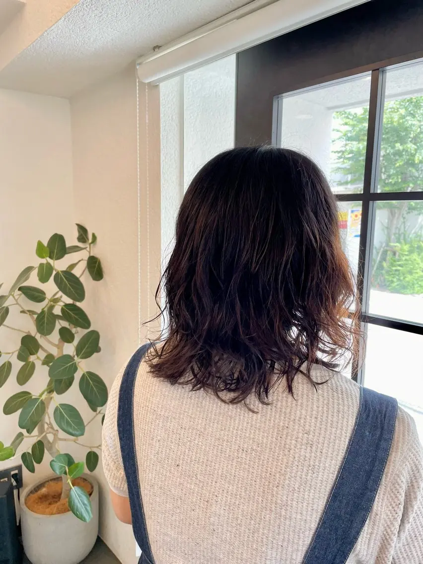 ミディアム パーマ 吉富 博美のヘアスタイル