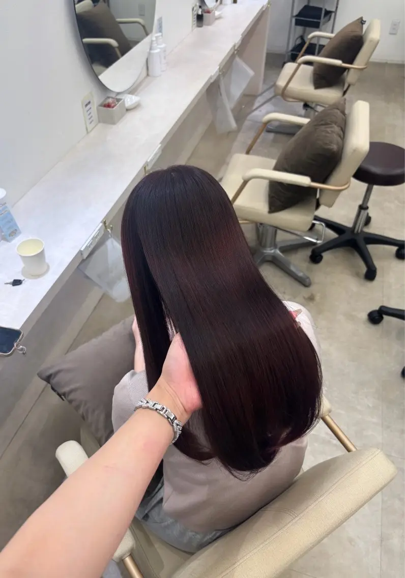 ロング カラー Core茶屋町 HINATAのヘアスタイル